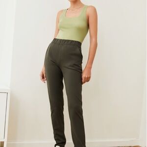 aritzia babaton weekender high waisted pant